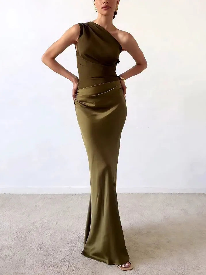 Selena | Robe maxi drapée décontractée à encolure asymétrique pour femmes