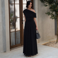 Yvonne | Elegante abito da sera monospalla da donna