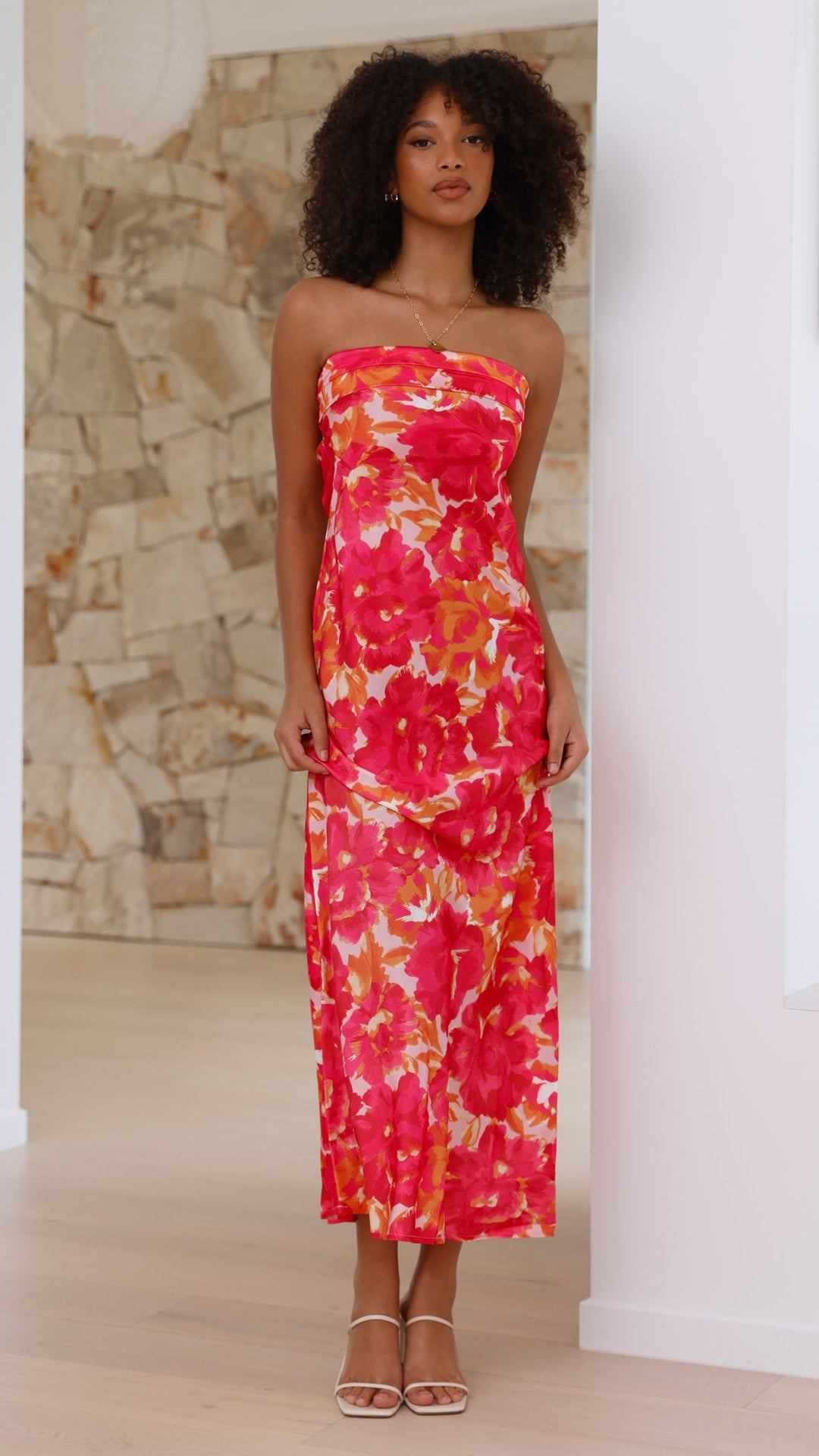 Carla | Abito maxi floreale da donna senza spalline