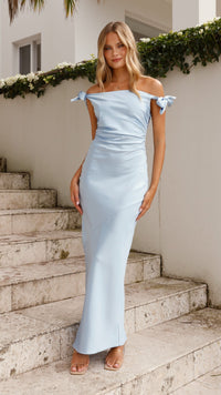 Michelle | Women's Elegant Off-Shoulder Maxi Dress