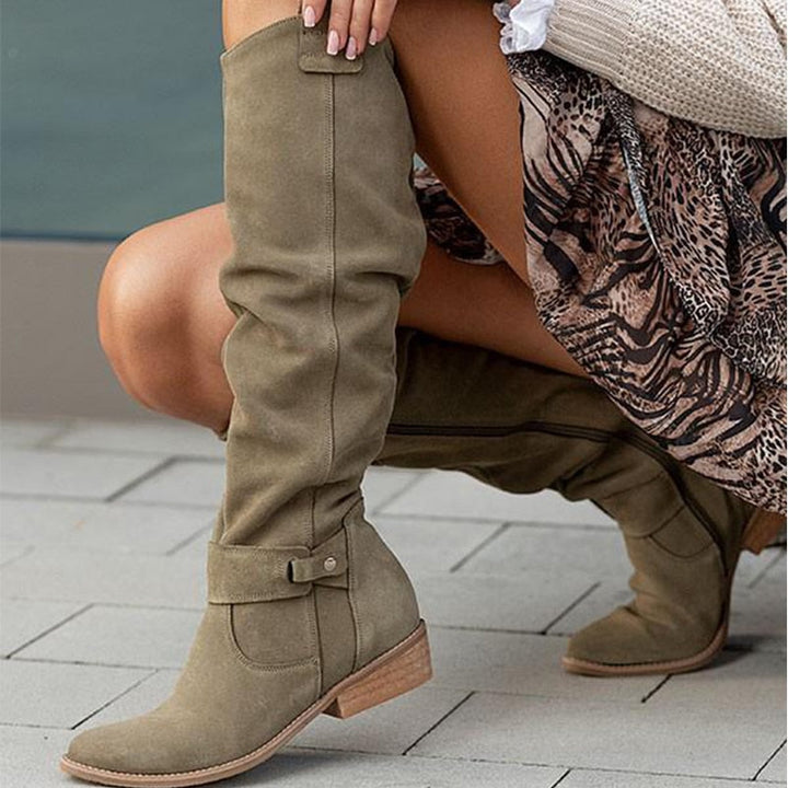 Ilona | Bottes en daim mi-genou à petit talon pour femmes
