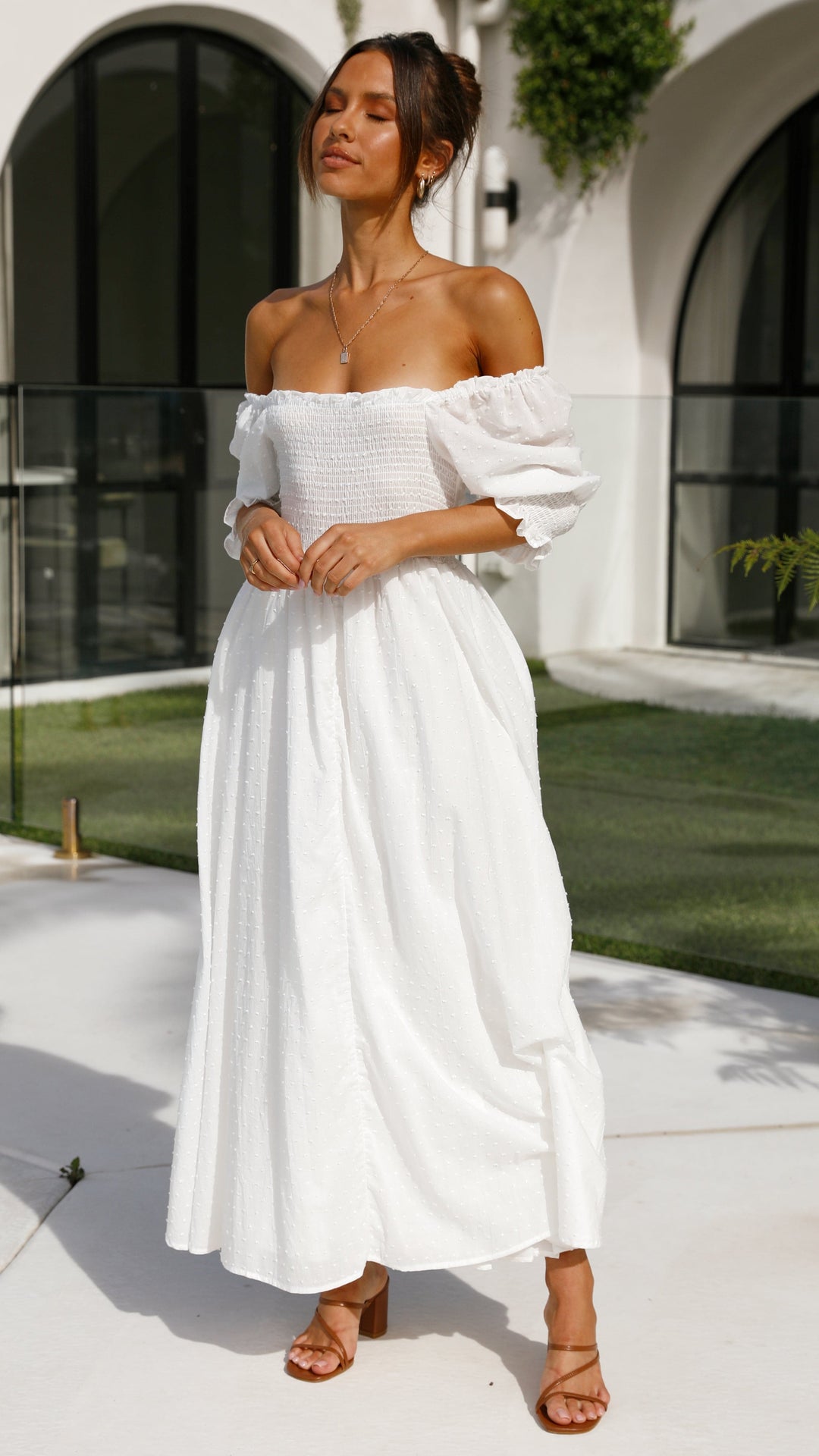 Leticia | Women&