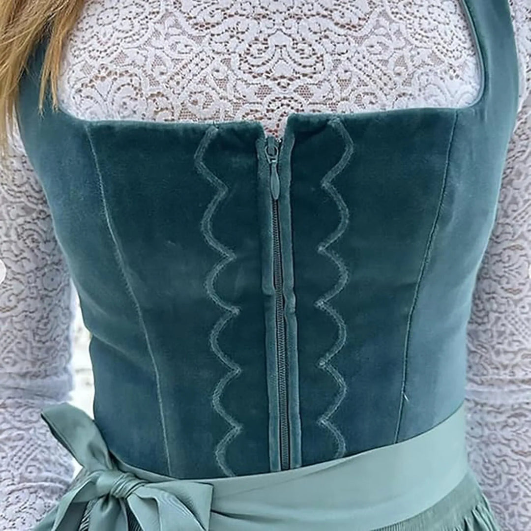 Malin | Damen Traditionelles Tailliertes Dirndl