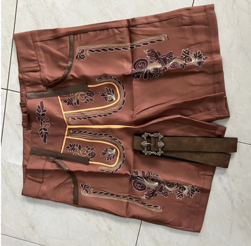 Urs | Herren Traditionelle Bestickte Lederhose