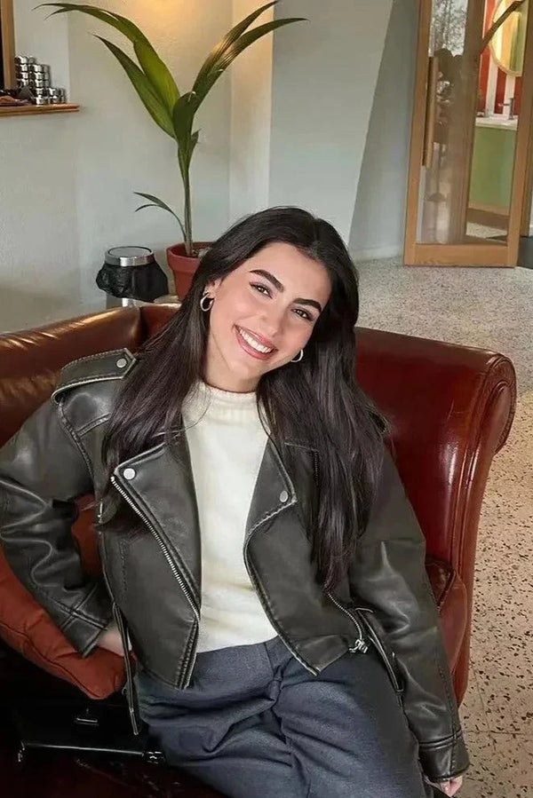 Rosanna | Veste motard en cuir courte avec fermeture asymétrique pour femme  