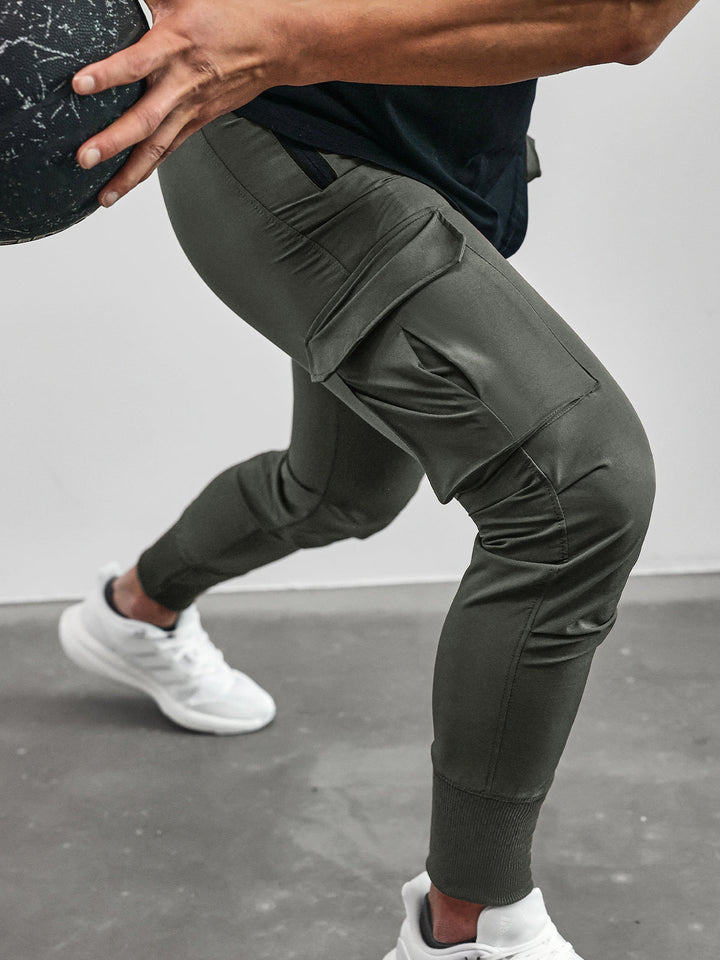 Ethan | Men&